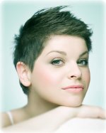 <div class=Note><a href=index.php?method=section&id=43 class=Note>MusicSHOW</a></div>Per niente stupida!