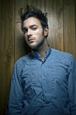 mengoni